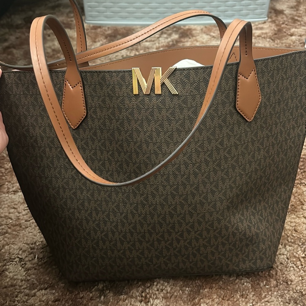 Large Tote MK